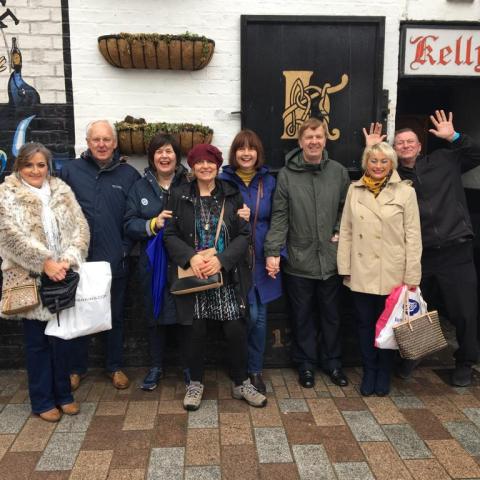 group tour in front of Kelly's in Belfast